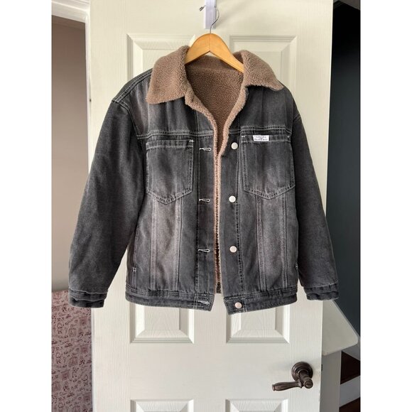 DAZY Sherpa Lined Denim Jacket Small Gray Faux Shearling Trucker Coat Winter - Picture 1 of 7